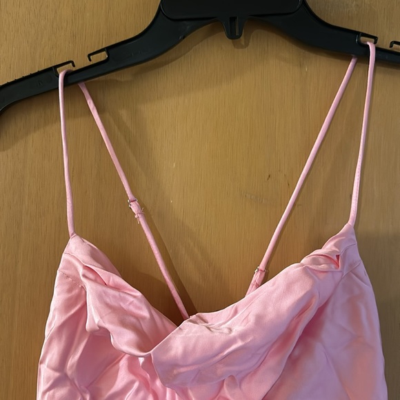 Zara Women’s Satin Spaghetti Strap Cami Tank Top New Pink Size Small - Picture 2 of 10